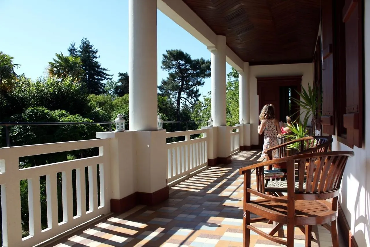 Maison Poche Caupenne-d'Armagnac Bed and breakfast